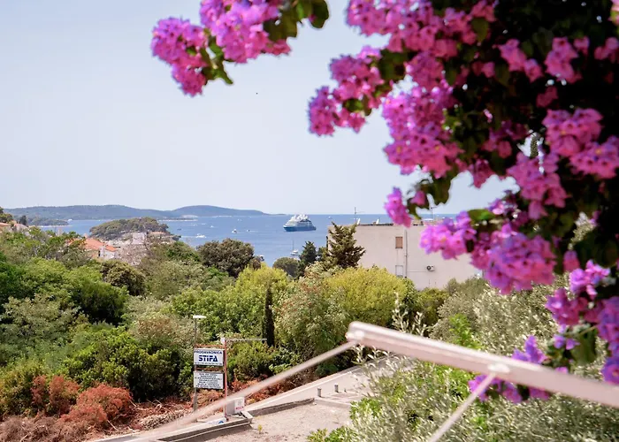 Kai - Zf Hvar 赫瓦尔